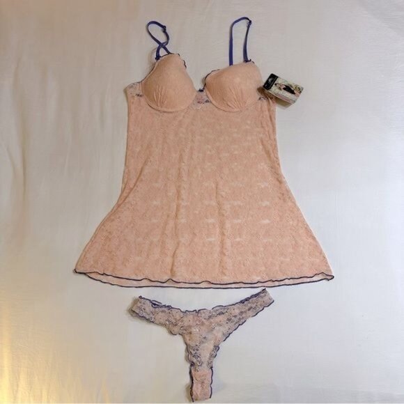 Just Sexy Lingerie Beige & Purple Sheer Lace Floral Chemise & Thong Set 1X - Picture 1 of 9